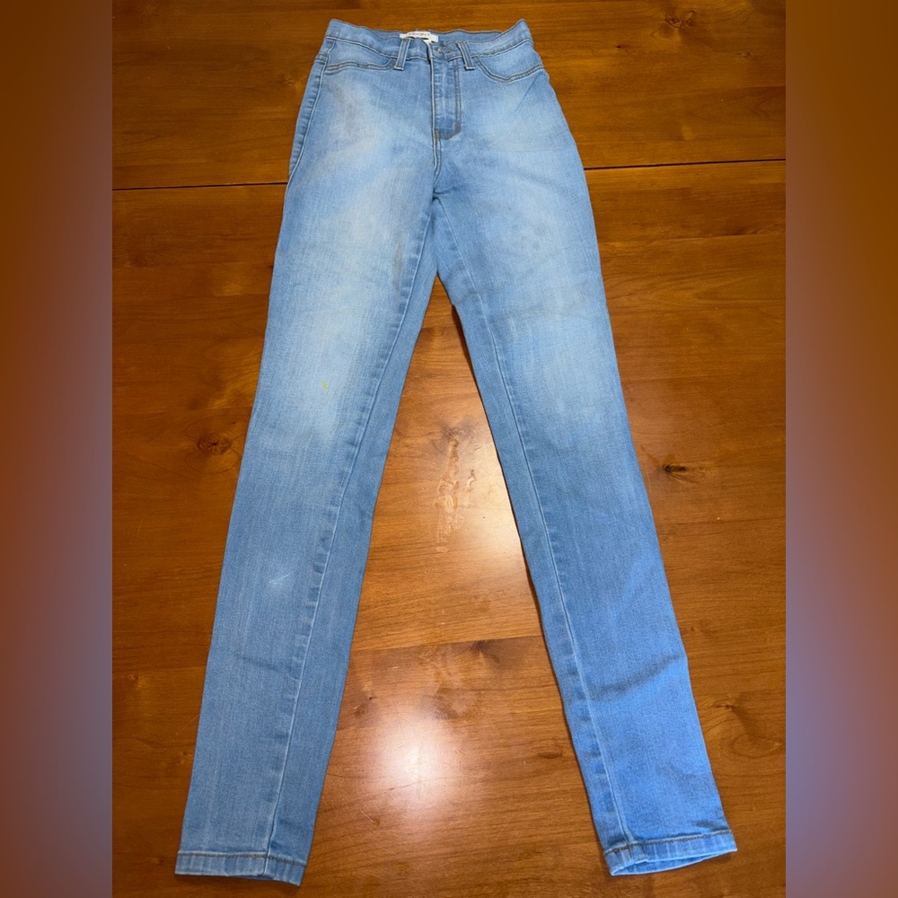 Vibrant Miu Women’s Skinny Jeans In Light Blue